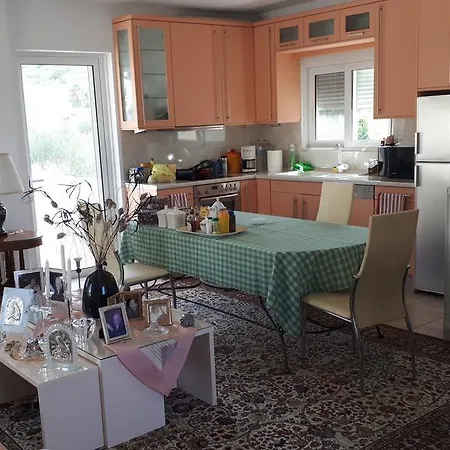 Avia Beachfront Villa Kalamata