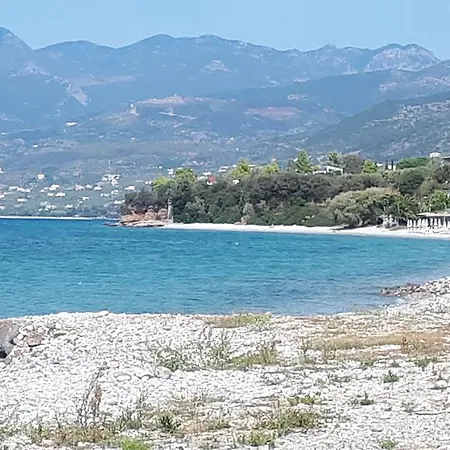 Villa Avia Beachfront *
